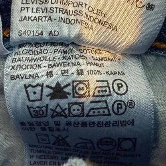 Vintage 90s LEVIS 501 Straight Leg Button Fly Denim Blue Jeans 36 x 32 - Picture 14 of 15